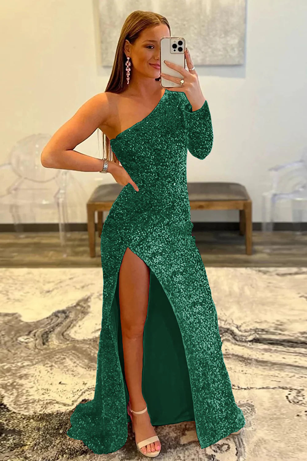Mermaid Glitter One-Shoulder Single Sleeve Prom Dress With Sequins
