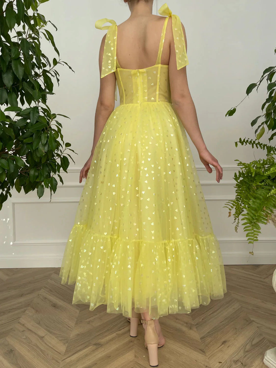 Yellow sweetheart neck tulle short Homecoming Dresses