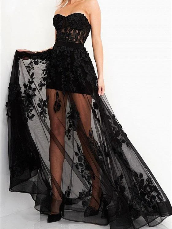 A Line/Princess Strapless Floor-Length Evening Dress