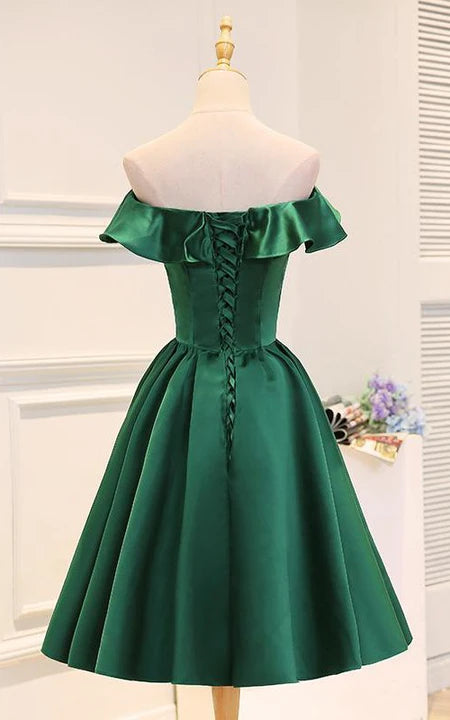 A-line Sweetheart Off-the-shoulder Pleated Knee-length Short Satin Lace Up Prom Dress/Dress For Formal