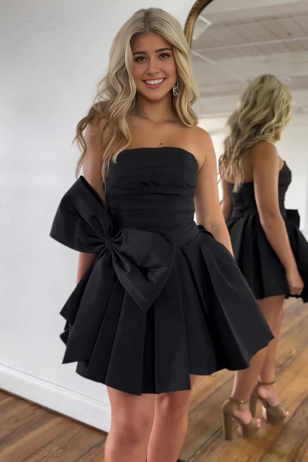 Backless Cute A-Line Strapless Short Satin Homecoming Dress With Bowknot