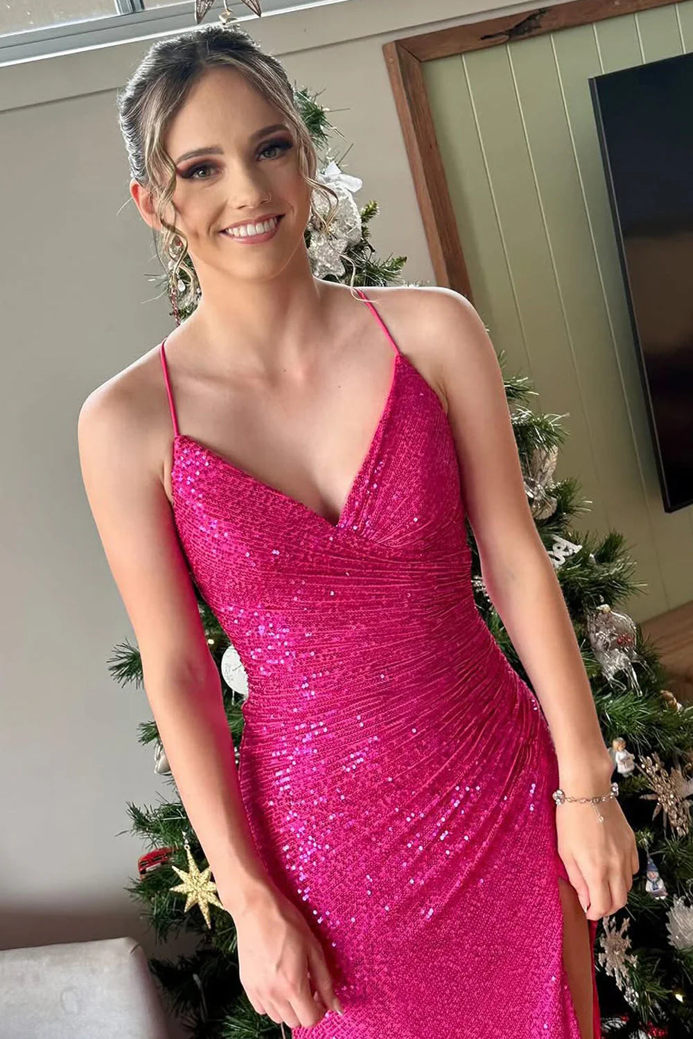 Formal Women's Dresses/Chic Mermaid V Neck Fuchsia Sequins Long Party Prom Dresses with Slit Evening Dress/Dress For Formal