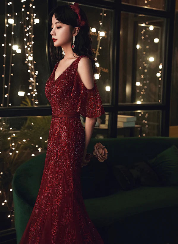 Wine Red Mermaid Tulle Beaded V-neckline Prom Dress