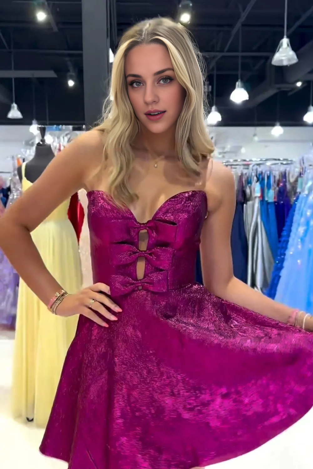 Off-the-Shoulde Sweetheart A-Line Short Homecoming Dress with Bow