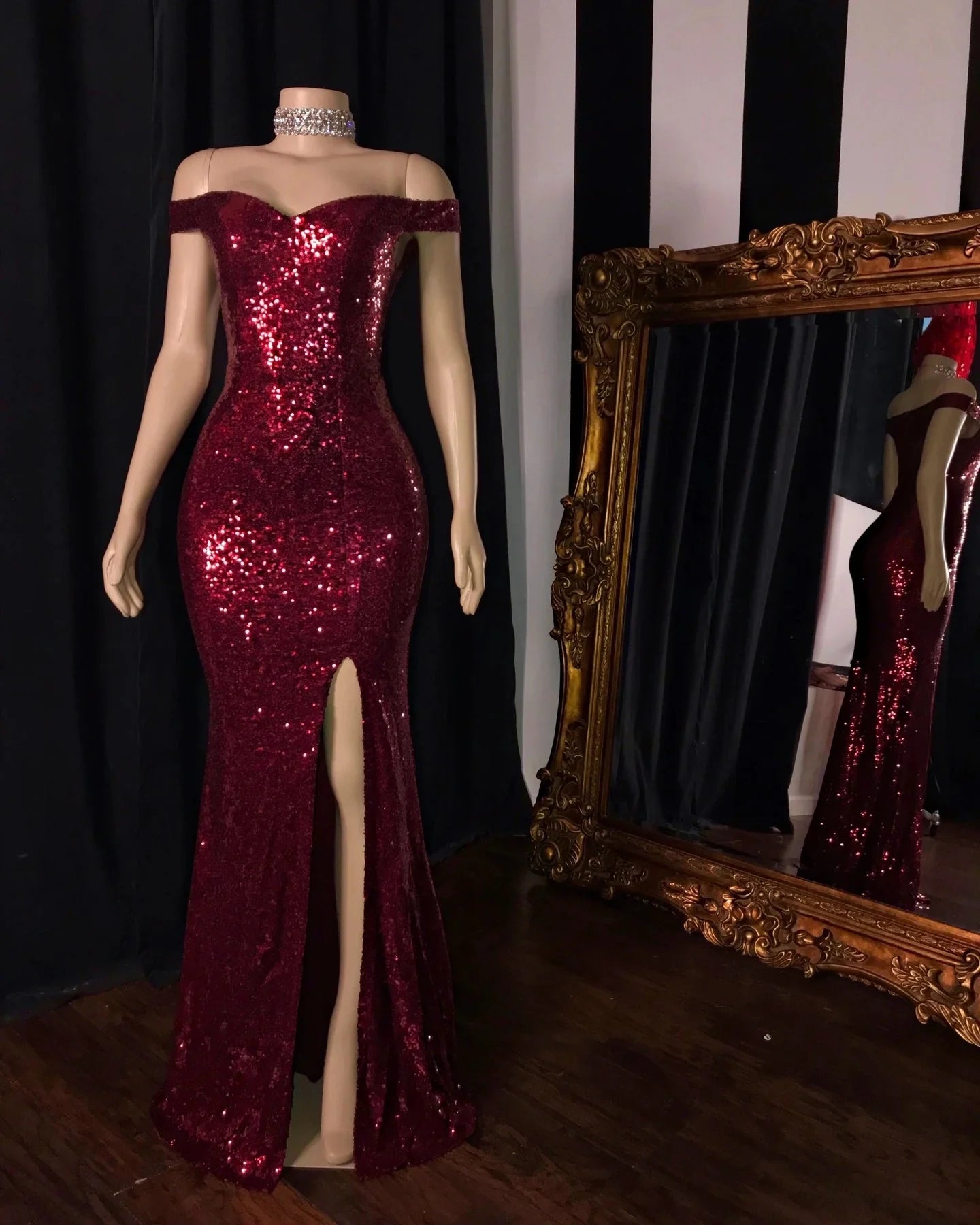 Off-the-Shoulder Long Mermaid Burgundy Sequin Prom Dresses Glitter Split Evening Gown