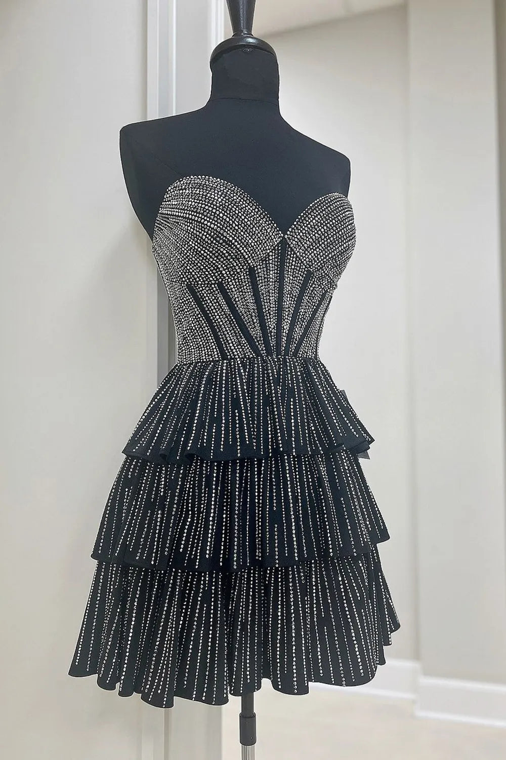Off-the-Shoulder Glitter Strapless A-Line Corset Short Homecoming Dress with Beading