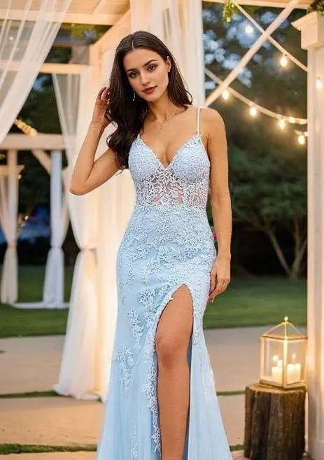 Spaghetti Straps Sheath/Column Tulle Applique V-neck Sleeveless Court Train Lace Up Prom Dresses