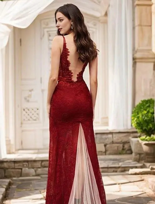 Trumpet/Mermaid Romantic Tulle Lace V-neck Sleeveless Sweep Train Dresses Prom Dresses