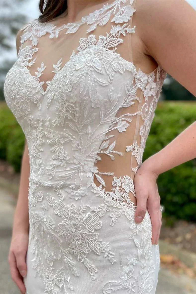 Lace Round Neck Mermaid Long Wedding Dress