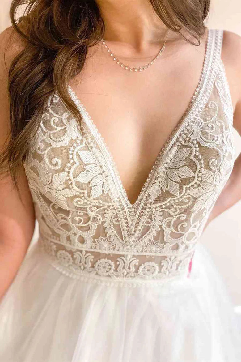 A-Line Lace V-Neck Backless Tulle Wedding Dress