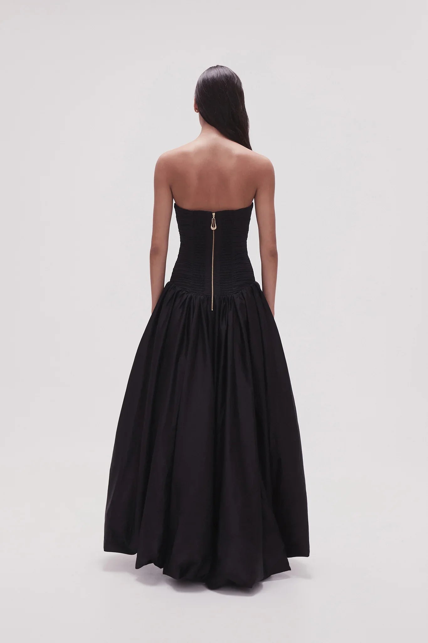 Xuewuba Dress A-line Black Bubble Hem Maxi Dress Strapless Sleeveless Pleated Prom Dress