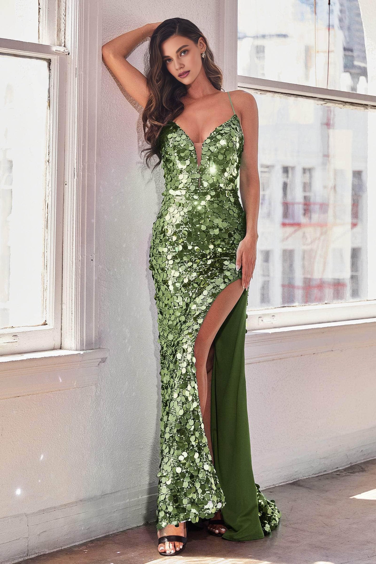 Xuewuba Dress Deep V-neck Long Spaghetti Strap Fitted Paillette Prom Dress With Hight Slit