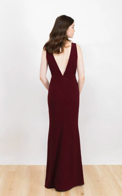 Xuewuba Dress Front Split Sexy Plunging Neckline Deep V-back Sleeveless Burgundy Dress Prom Dress Formal Wear Dresses
