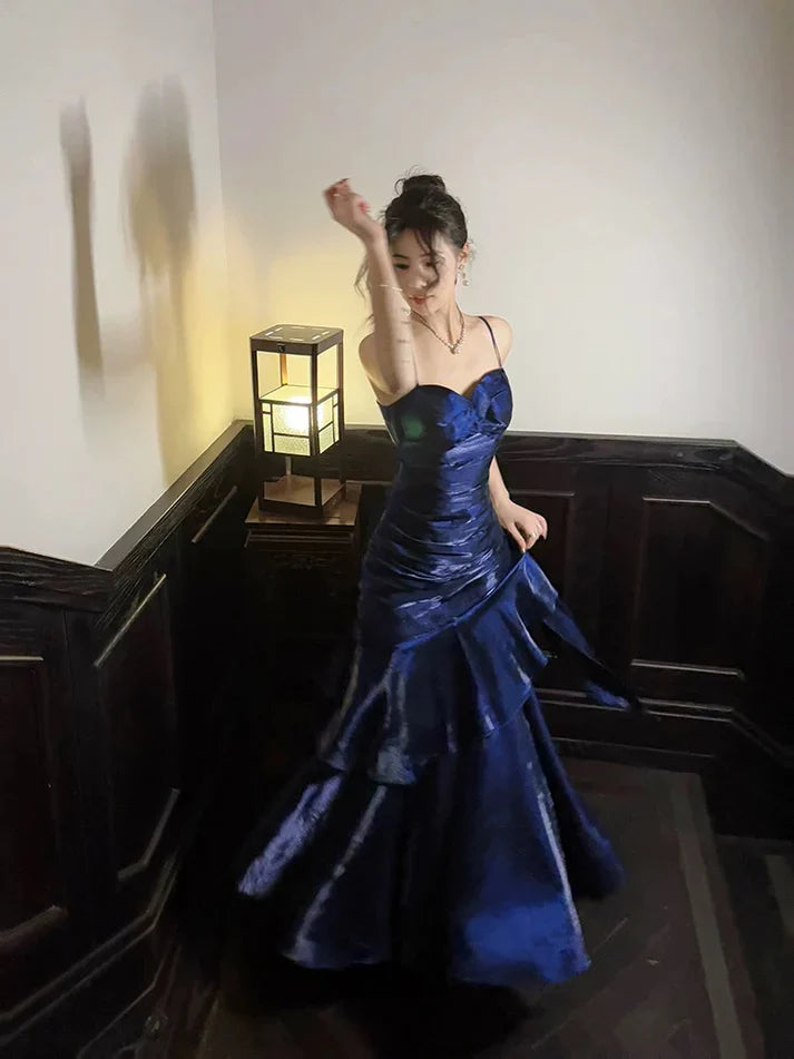 Xuewuba Dress Gentle Mermaid Spaghetti Straps Tiered Pleated Orange Satin Evening Dress Prom Dress