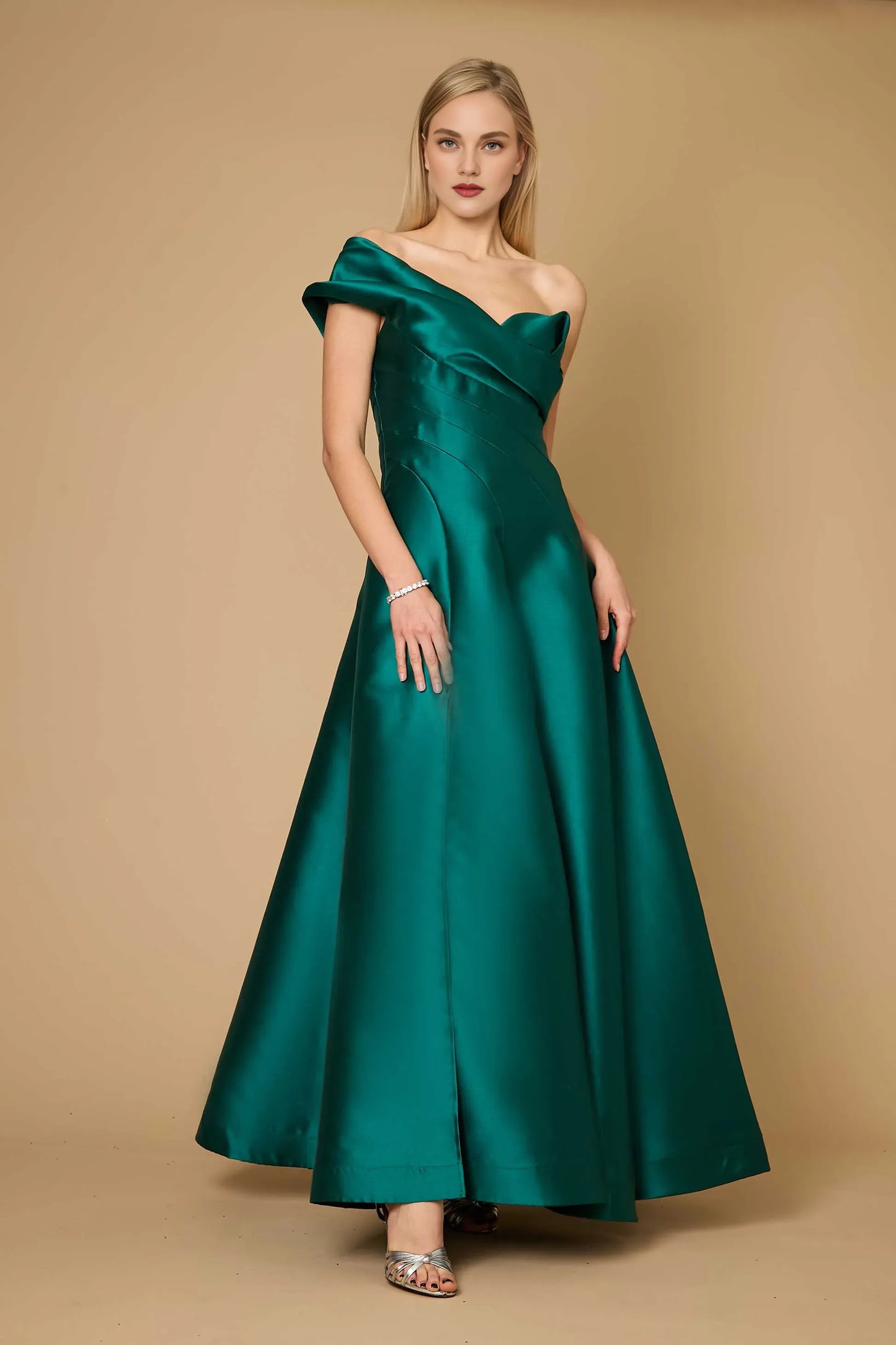 Xuewuba Dress One Shoulder Long Formal Ball Gown Evening Dress Black Floor-Length Train Maxi Dress