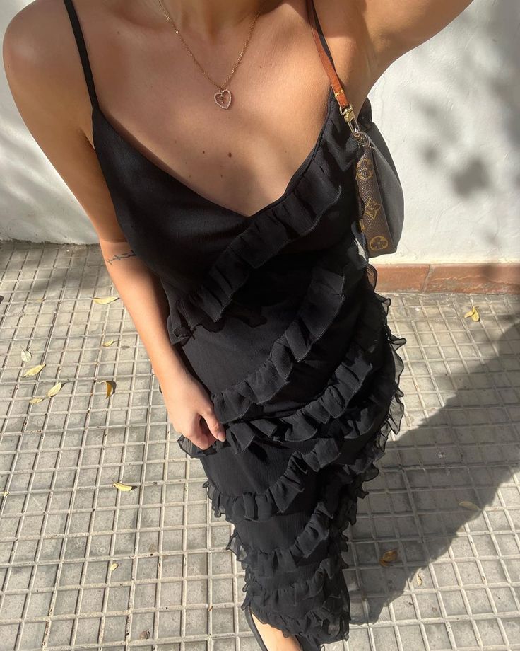 Xuewuba Dress Sexy Mermaid Spaghetti Straps Chiffon Black Backless Prom Dresses