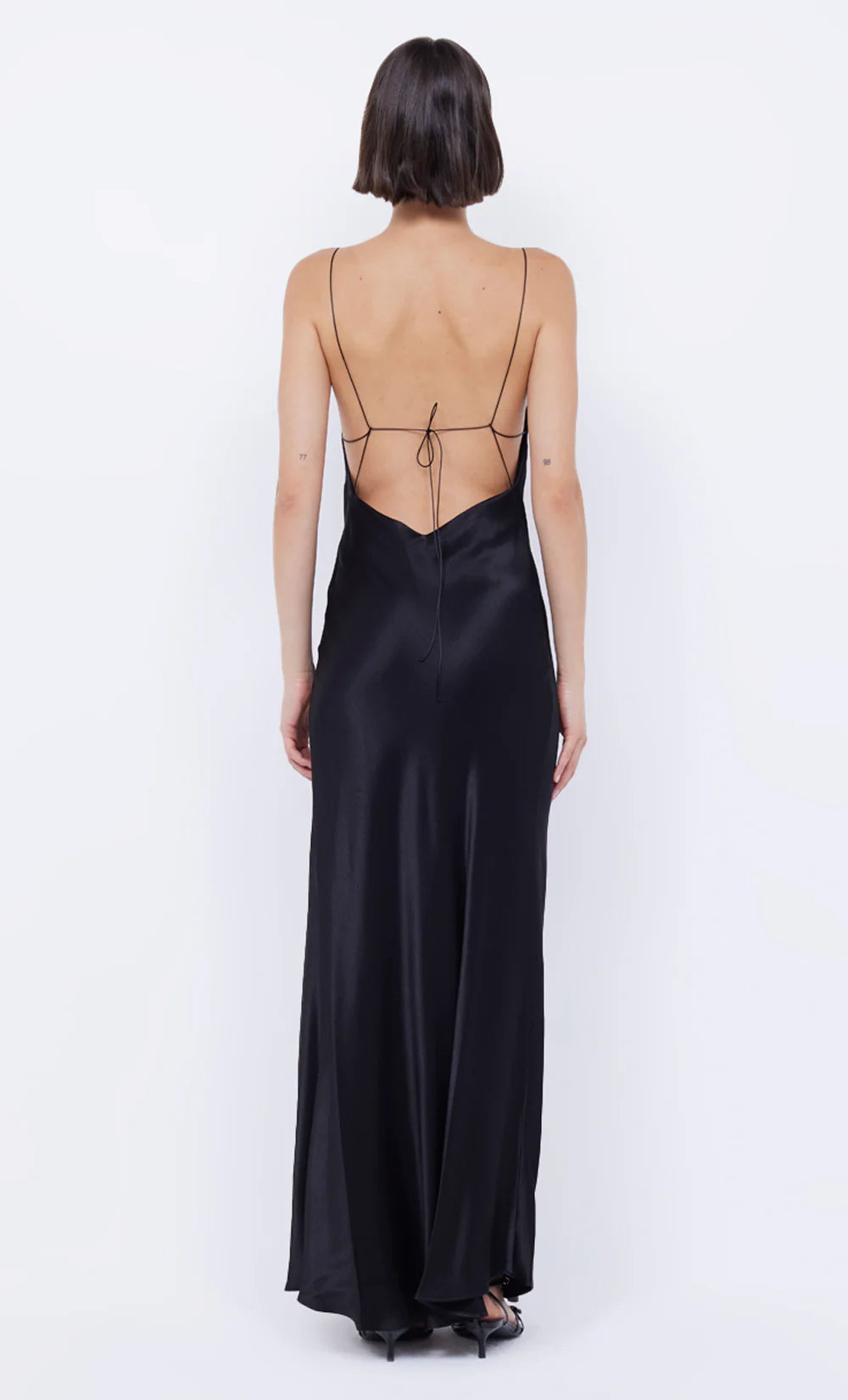 Xuewuba Dress Sexy Spaghetti Straps Cowl Neck Sleeveless Evening Dress Black Prom Dress Side Slit Maxi Dress