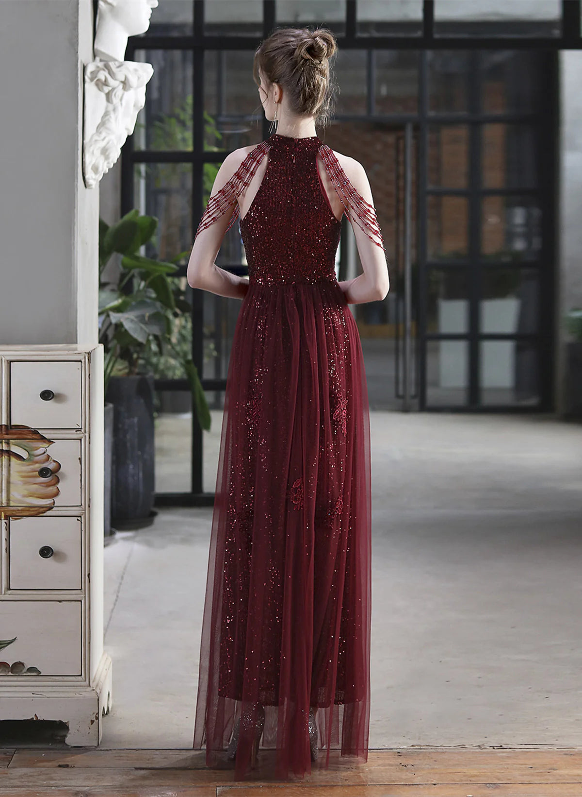 Xuewuba Dress Wine Red A-line Sequins and Tulle Halter Long Prom Dress Wine Red Formal Dress Prom Dress Formal Wear Dresses