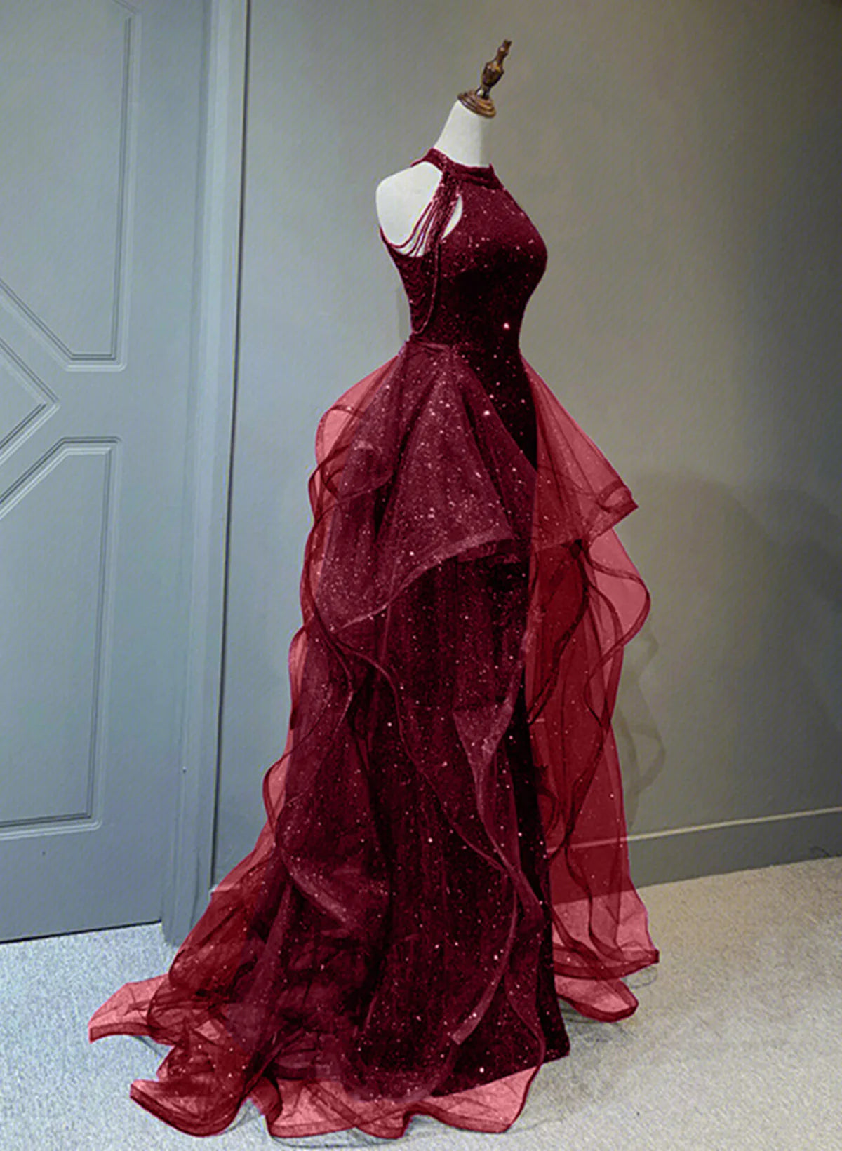 Xuewuba Dress Wine Red Sequins with Tulle Long Party Dress Wine Red Halter Evening Dress Prom Dress Formal Wear Dresses