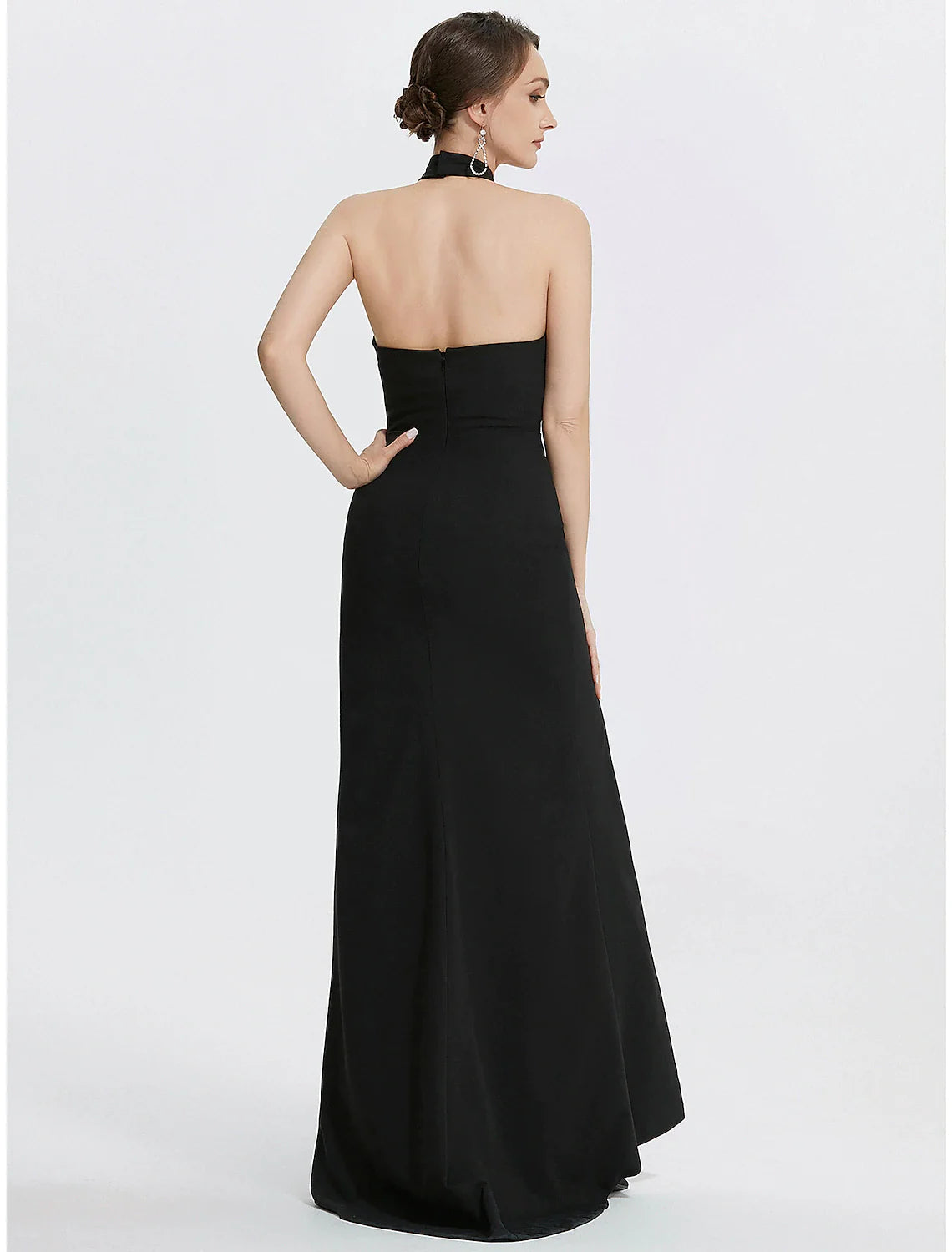 Sheath / Column Evening Gown Black Dress Dress Wedding Guest Prom Floor Length Sleeveless Halter Neck with Ruched