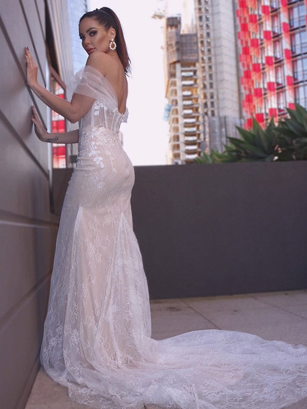 Lace Sleeveless Off-the-Shoulder Applique Court Train Wedding Dresses