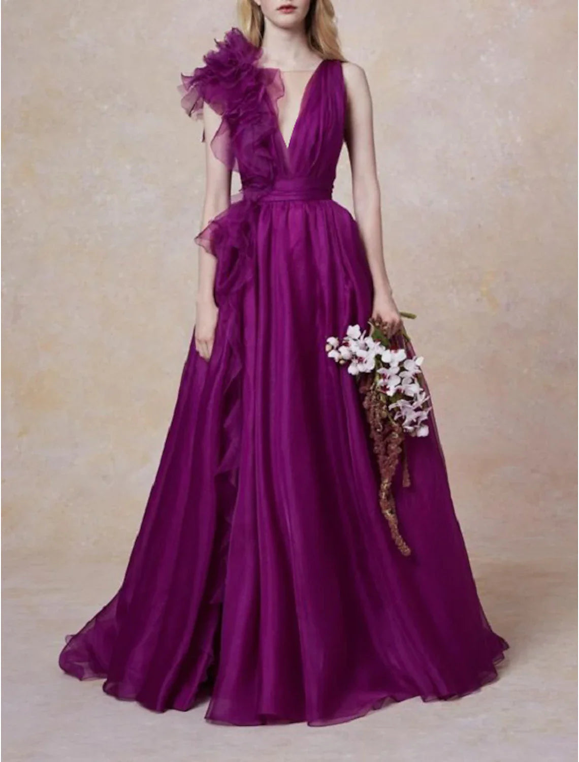Evening Gown Celebrity Style Dress Formal Wedding Guest Floor Length Sleeveless V Neck Chiffon with Slit Pure Color