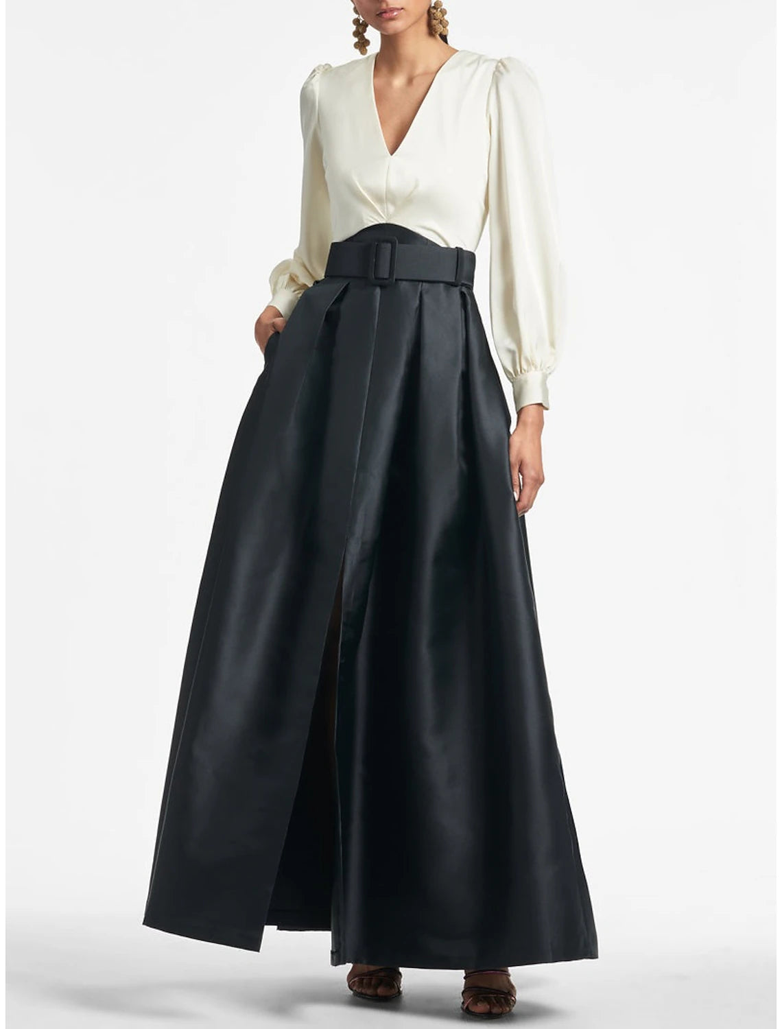 A-Line Evening Gown Party Dress Elegant Dress Formal Wedding Guest Floor Length Short Sleeve V Neck Belt / Sash Satin