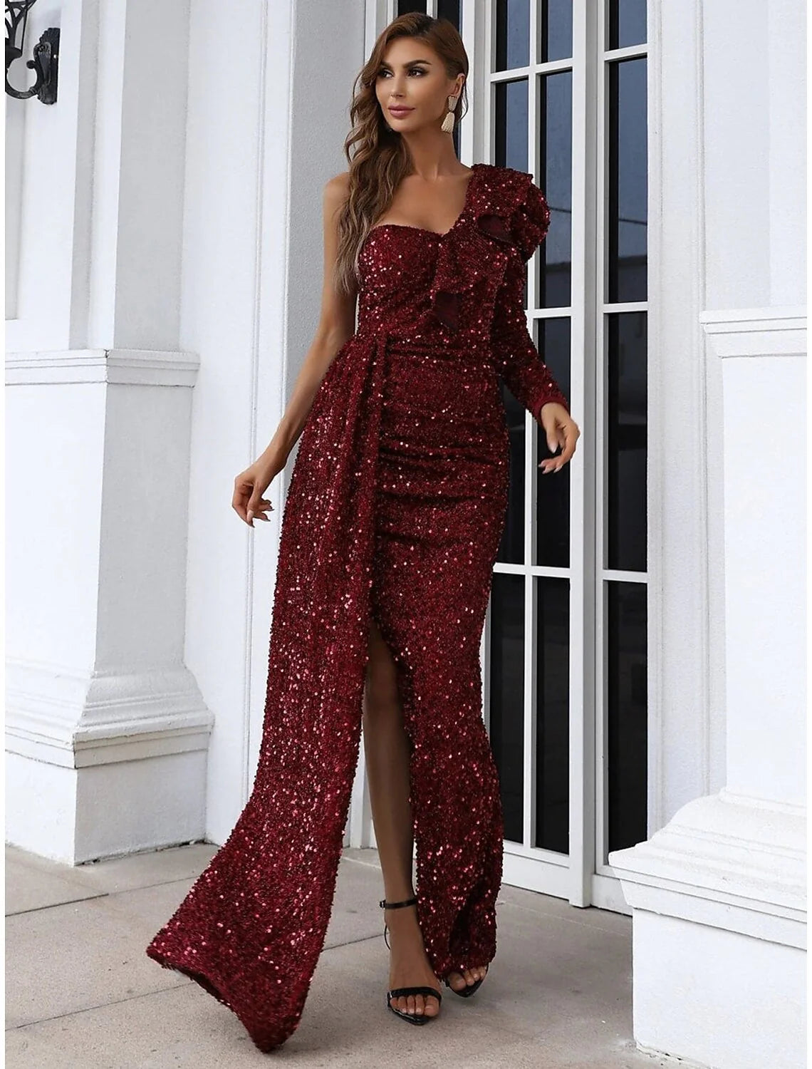 Evening Gown Elegant Dress Formal Sweep / Brush Train Long Sleeve One Shoulder Sequined with Glitter Ruched