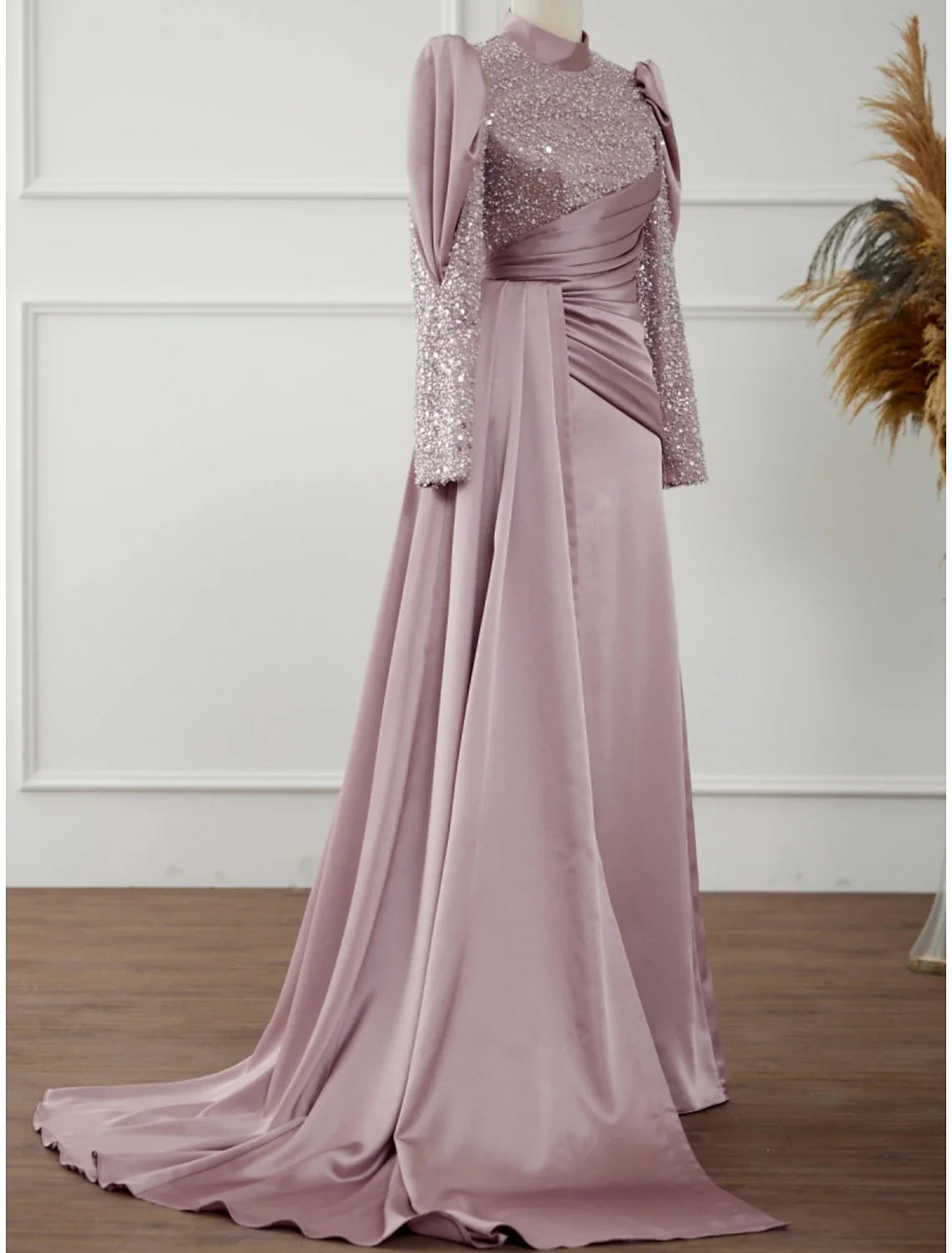 Evening Gown Sparkle & Shine Dress Formal Sweep / Brush Train Long Sleeve Jewel Neck Satin with Glitter Pleats Ruched