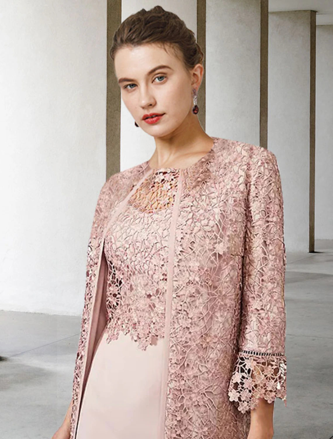 Two Piece Sheath / Column Mother of the Bride Dress Church Elegant Jewel Neck Knee Length Chiffon Lace Short Sleeve Jacket Dresses