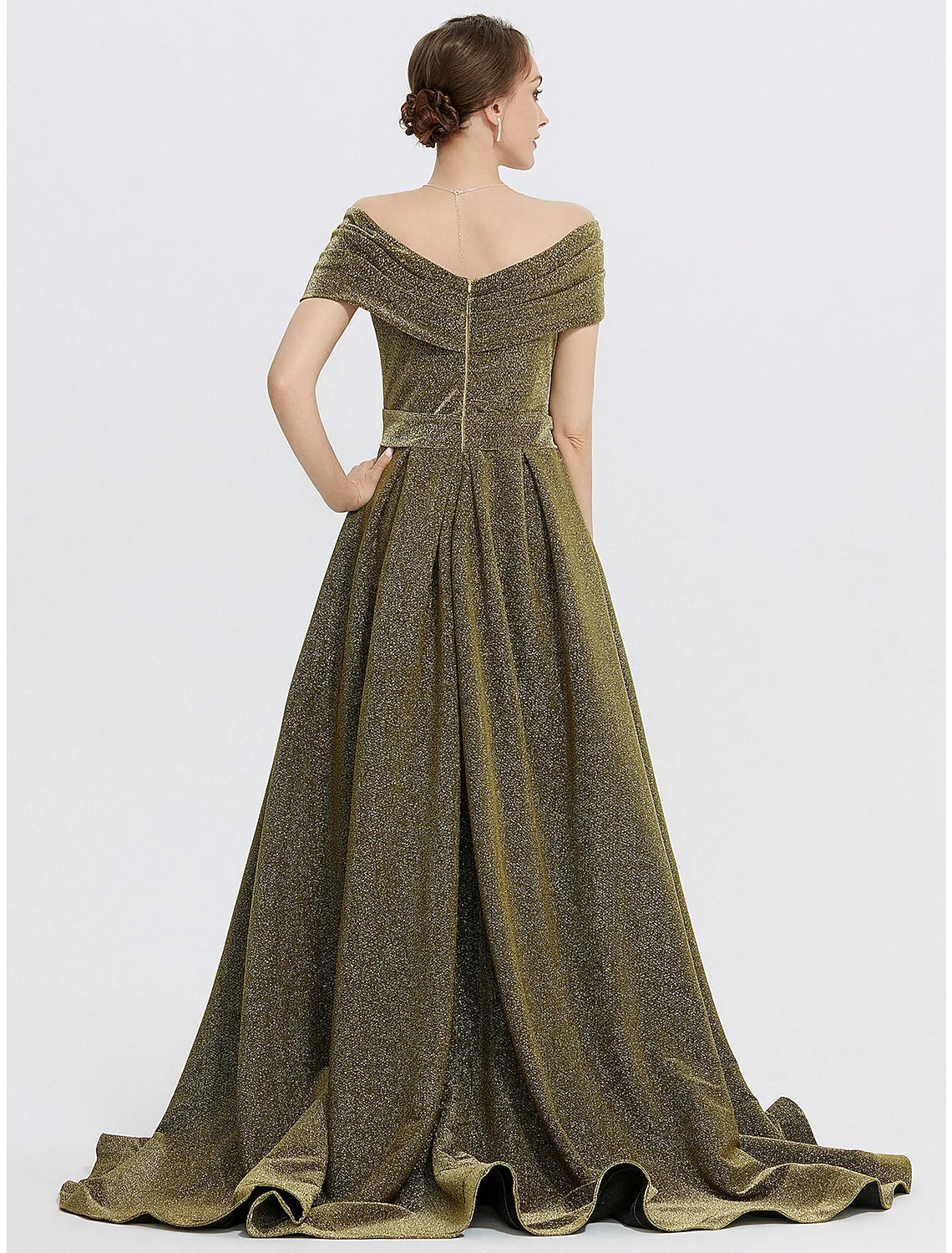 Evening Gown Elegant Dress Formal Sweep / Brush Train Sleeveless Sweetheart Charmeuse with Glitter Slit