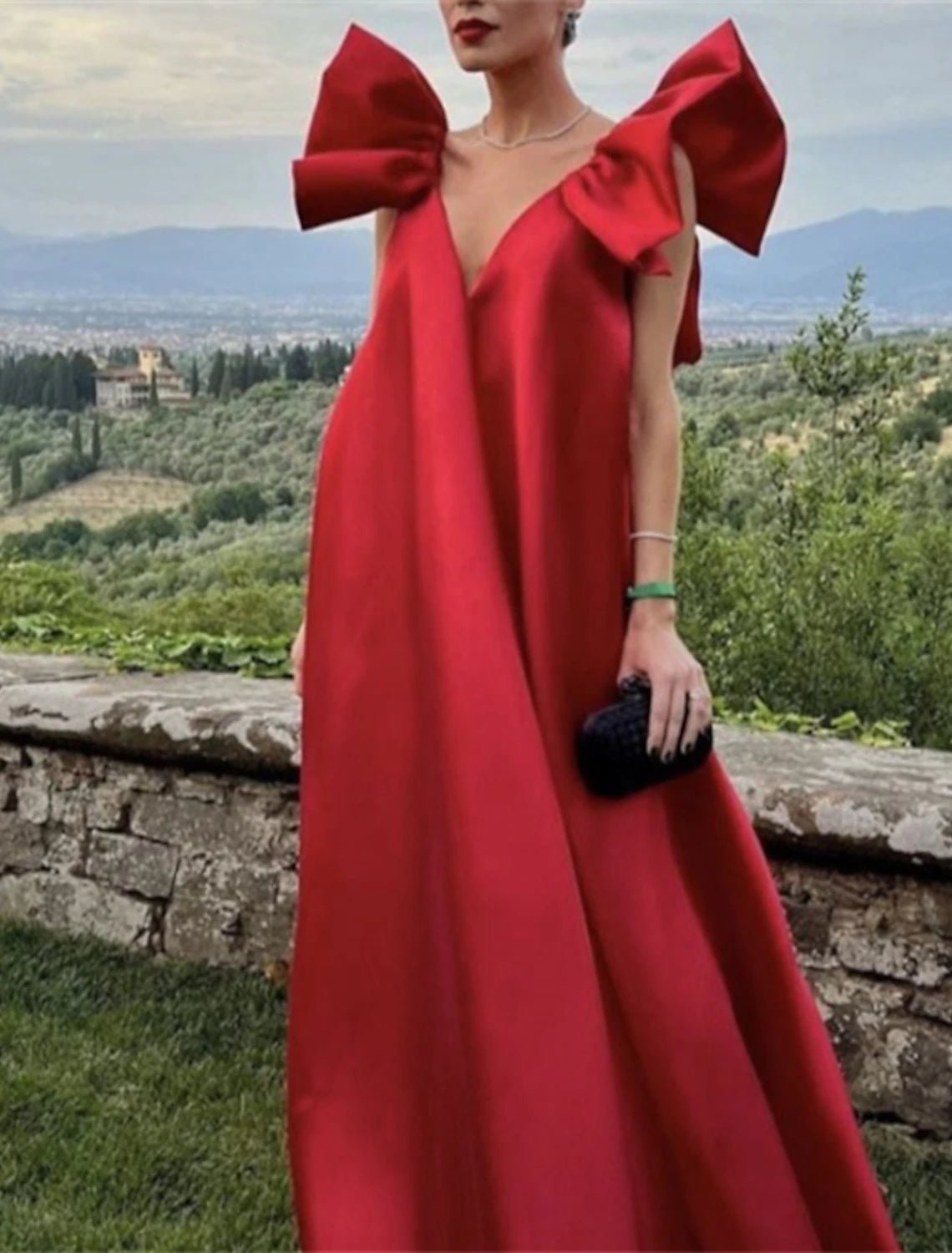 A-Line Evening Gown Party Dress Red Green Dress Formal Wedding Sweep / Brush Train Sleeveless V Neck Charmeuse