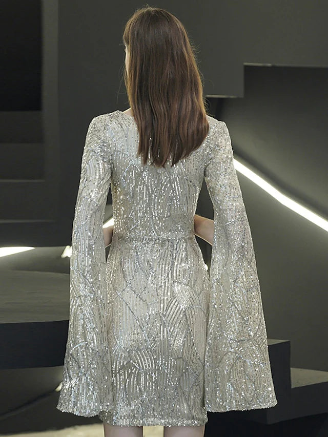 Sheath / Column Sparkle Elegant Homecoming Cocktail Party Dress V Neck Long Sleeve Short / Mini Sequined