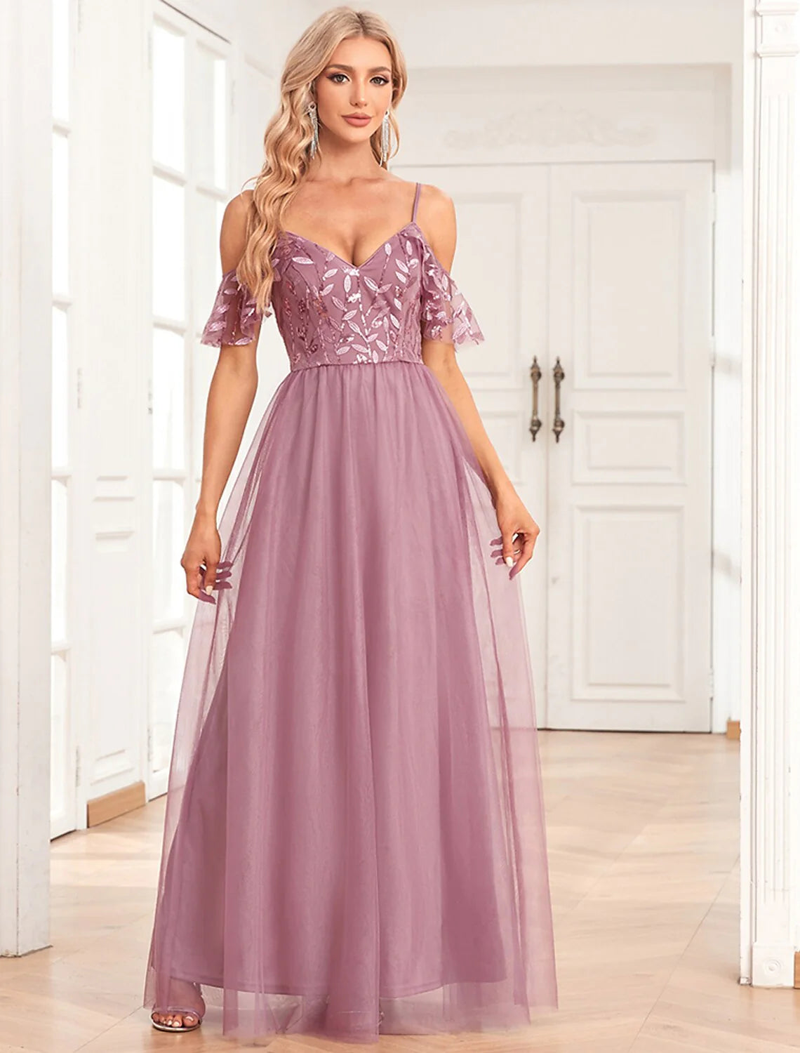 Evening Gown Elegant Dress Evening Party Floor Length Sleeveless Spaghetti Strap Bridesmaid Dress Tulle V Back with Sequin Embroidery