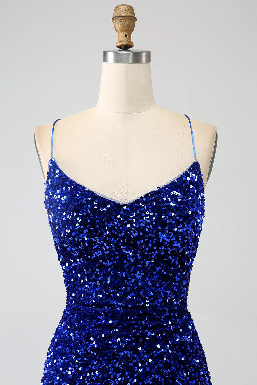 Sequins Mermaid Spaghetti Straps V-Neck Long Prom Dress