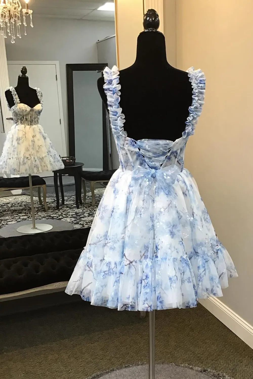 Xuewuba Formal Wear Dresses Blue Floral Printed Spaghetti Straps A-Line Short Corset Homecoming Dress Prom Dress In Store