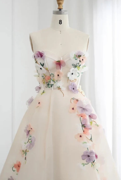 A-line 3D Floral Applique Strapless Tulle Prom Dress With Ankle Length