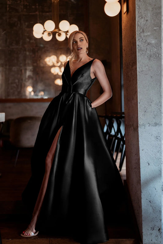 Xuewuba Dress Ball Gown A Line Prom Dress Sleeveless Classic V Neck V Back Sweep/Brush Train Formal Dress