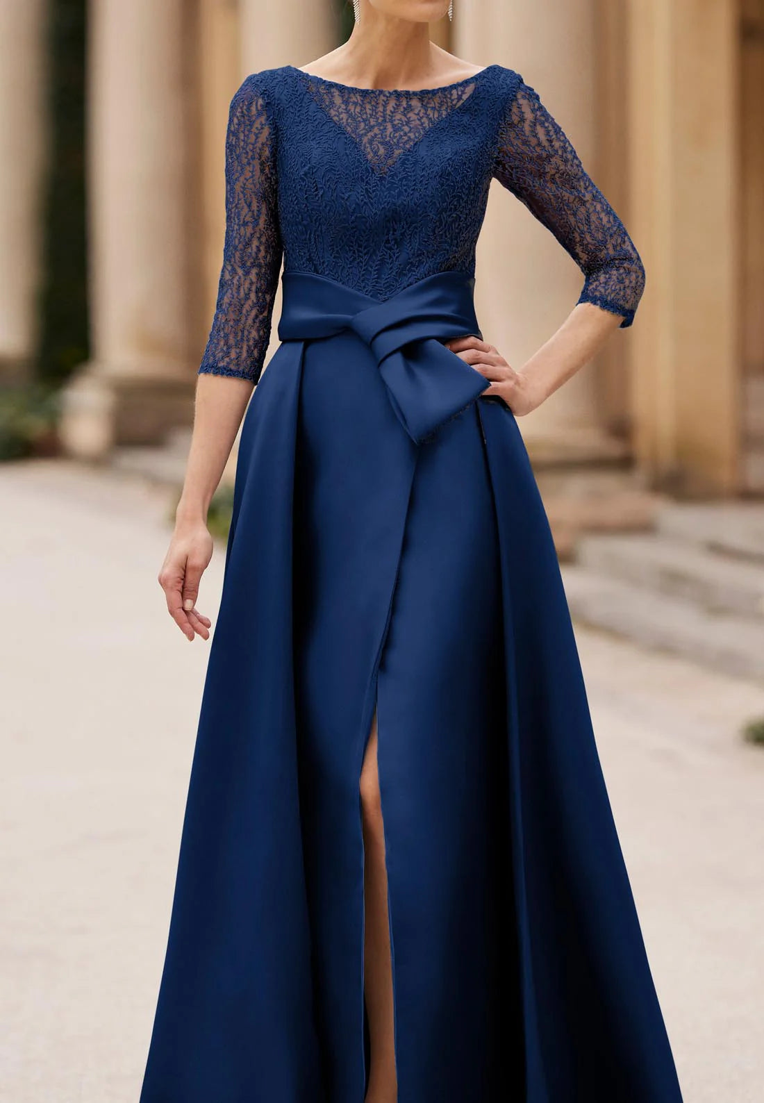 Charming Sheath Scoop Neck Long Sleeves Backless Floor-Length Mother of the Bride Dress