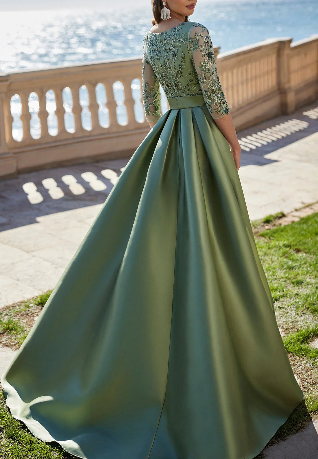 Charming Sheath Scoop Neck Long Sleeves Zipper Up Floor-Length Mother of the Bride Dress