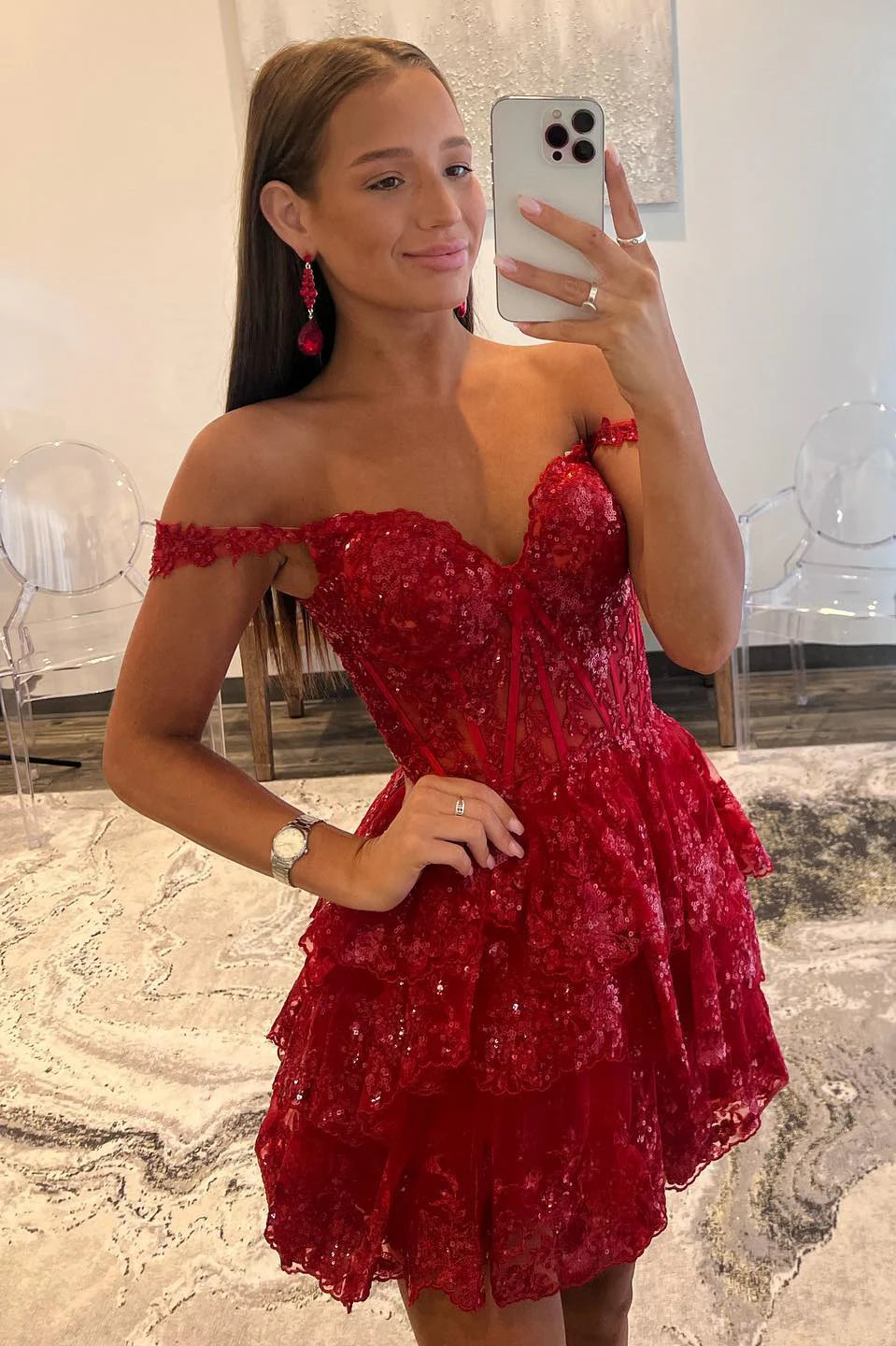 Chic A-Line/Princess Off the Shoulder Sleeveless Backless Short-Mini Homecoming Dress