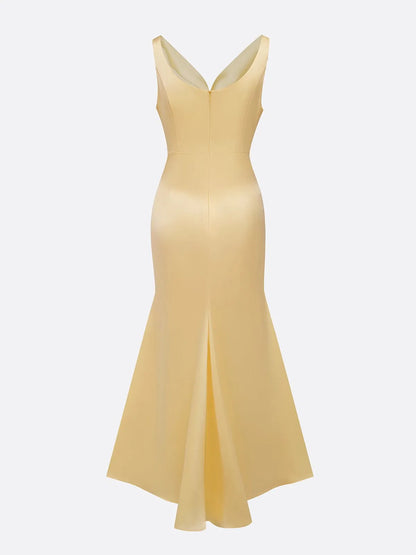 Elegant Sheath Cowl Neck Sleeveless Zipper Up Floor-Length Prom Dress