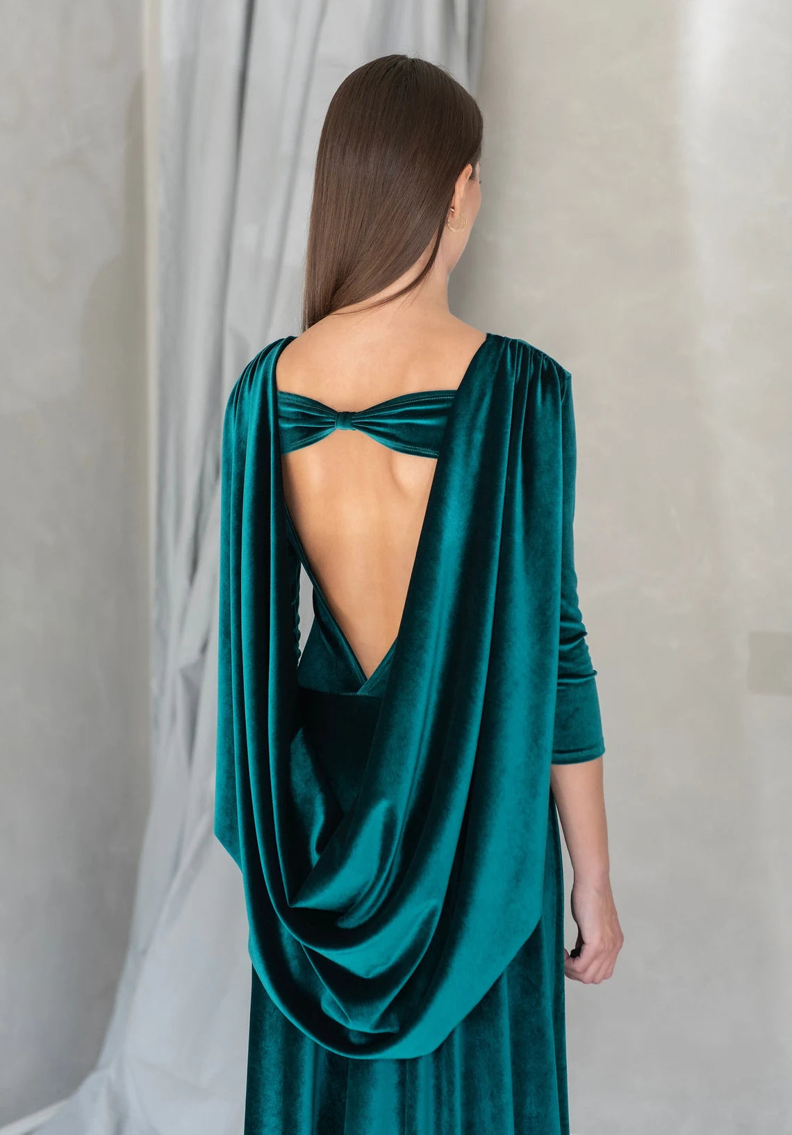 Open Back Formal Velvet Emerald Dress With Bow Formal Tie Wedding Dress Cape Low Back Dress Bridesmaid Dress Prom Velvet Dress