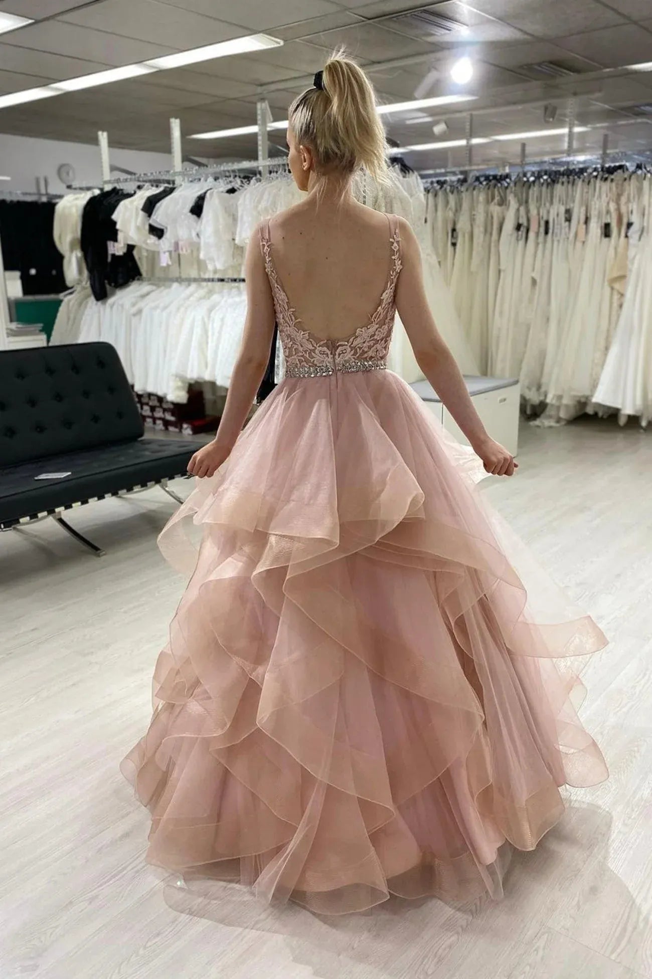 Pretty A-Line Boat-Neck Sleeveless Backless Floor-Length Prom Dress