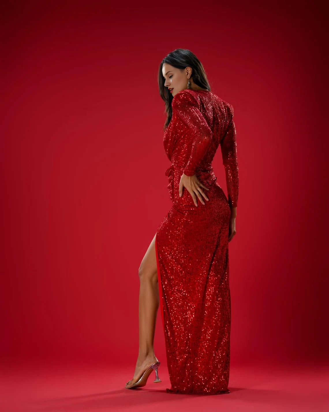 Red Cocktail Dress Deep V Nec Floor Length Gown Long Sleeves Silver Prom Party Dress With Slit