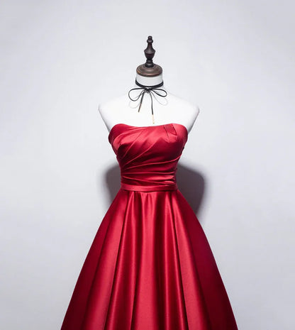 Simple A-Line Sweetheart Sleeveless Satin Sweep/Brush Train Prom Dress