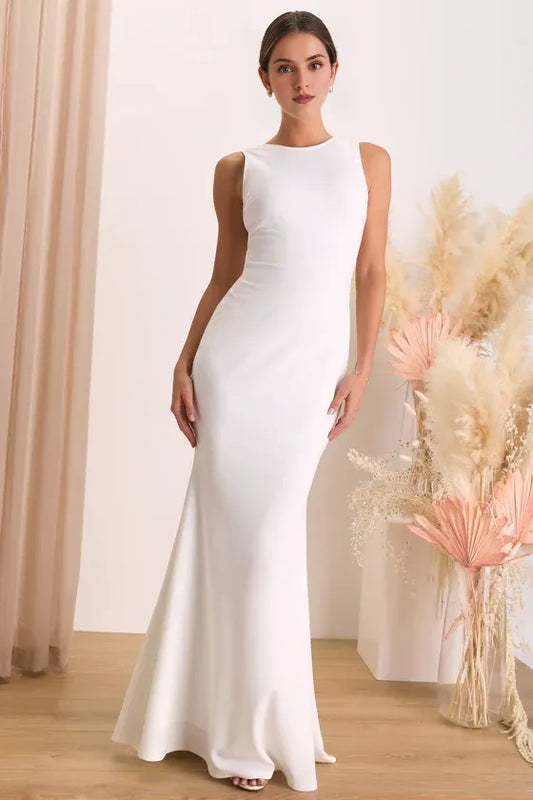 Simple White Backless Sleeveless Mermaid Wedding Dress With V Back