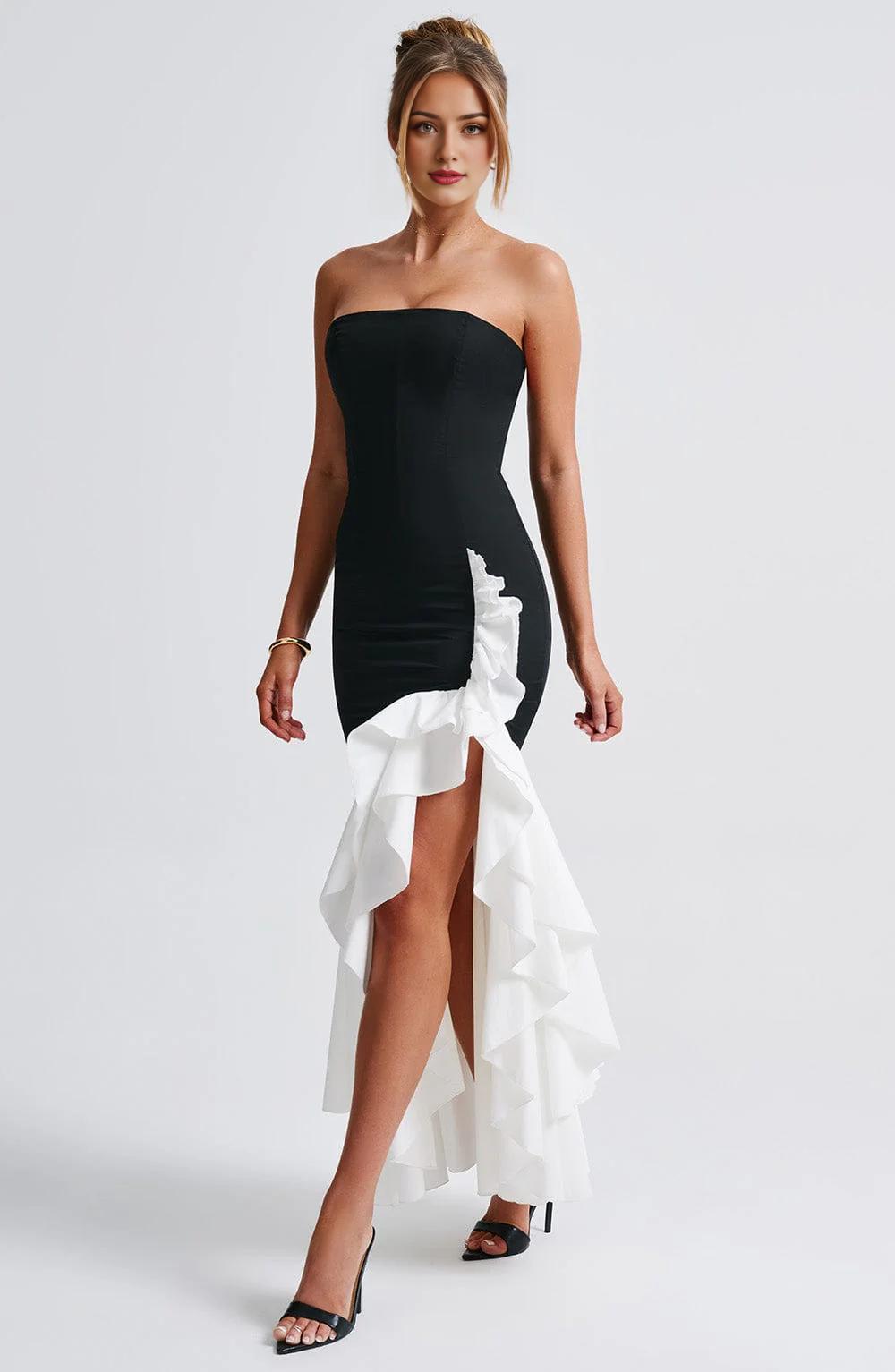 Sleeveless Chic Long Mermaid Prom Dresses with Slit Black/White Strapless Formal Evening Gown Ruffle Wedding Party Dresses