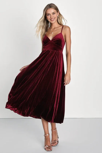 Xuewuba Formal Women's Dresses Charmer Burgundy Velvet Sleeveless Pleated Midi Dress Prom Dresses Stores