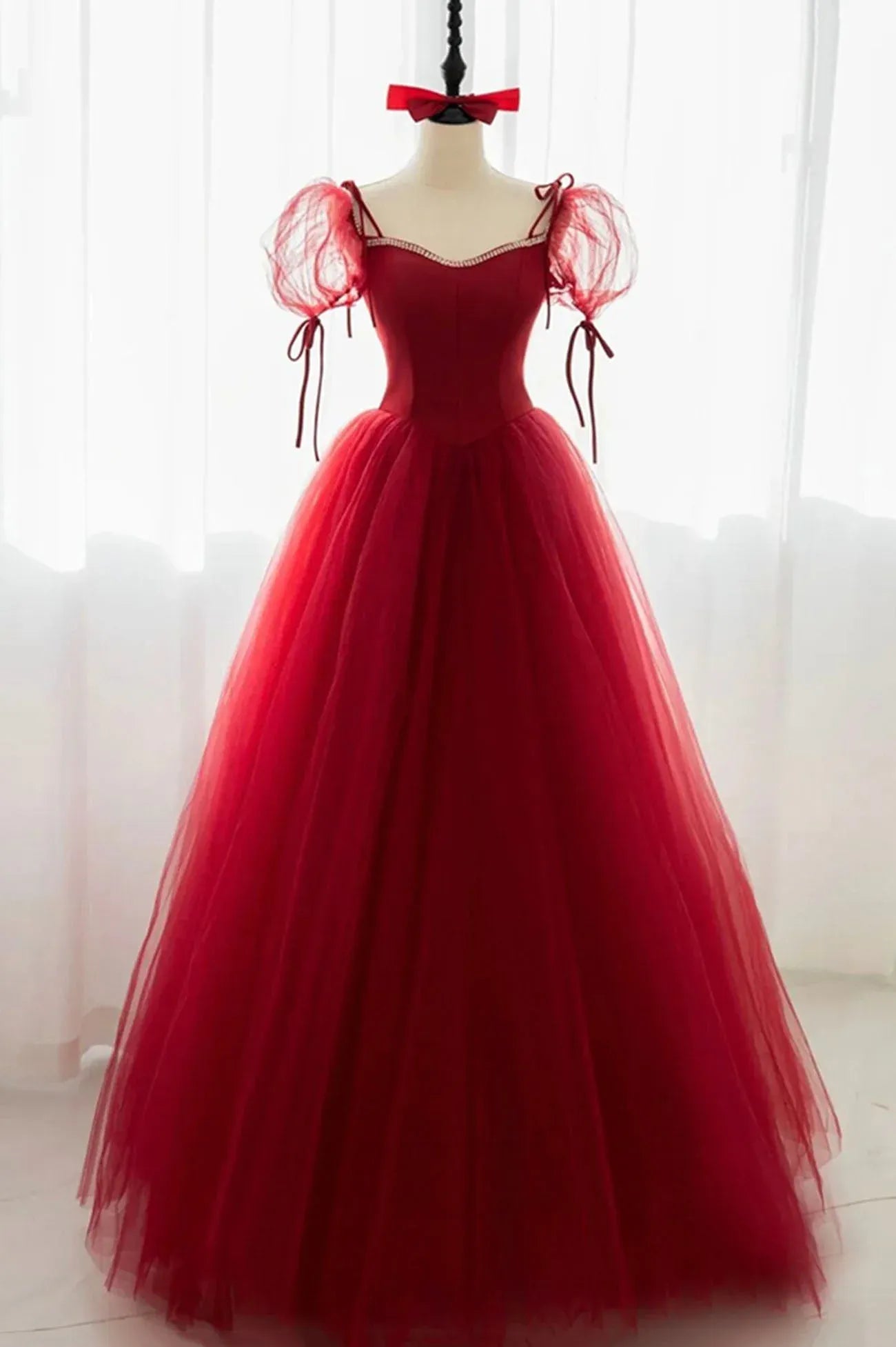 Vintage A-Line Scoop Neck Puff Sleeve Lace Up Floor-Length Prom Dress